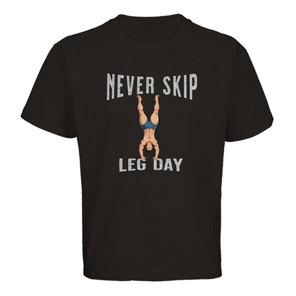 Unisex Oversized T-shirt - NEVER SKIP LEG DAY